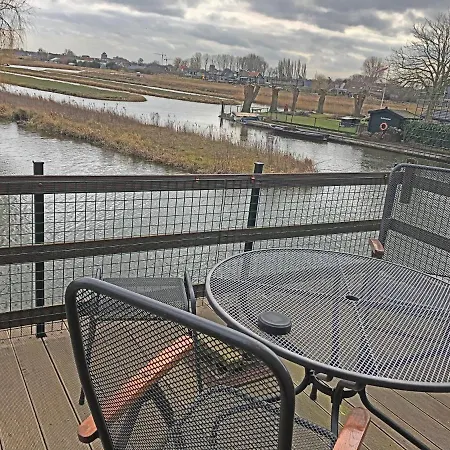 Апартаменты Atelieronwater # De Fuut Broek op Langedijk